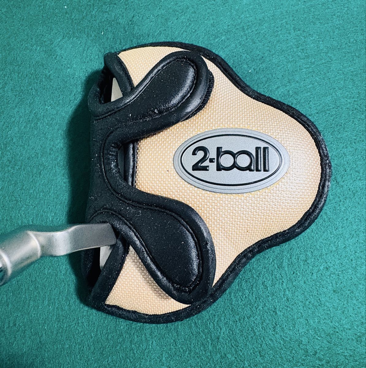 Odyssey White Hot 2-Ball Putter