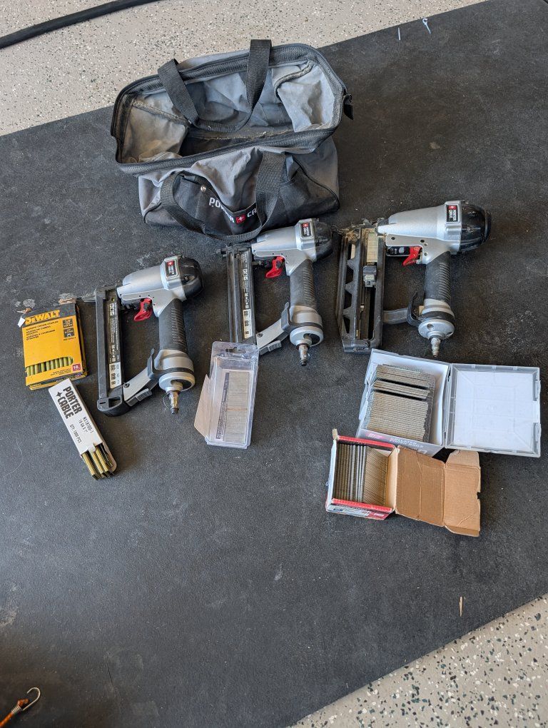 3 piece Porter-Cable pneumatic nail gun kit with plenty of Staples and nails!