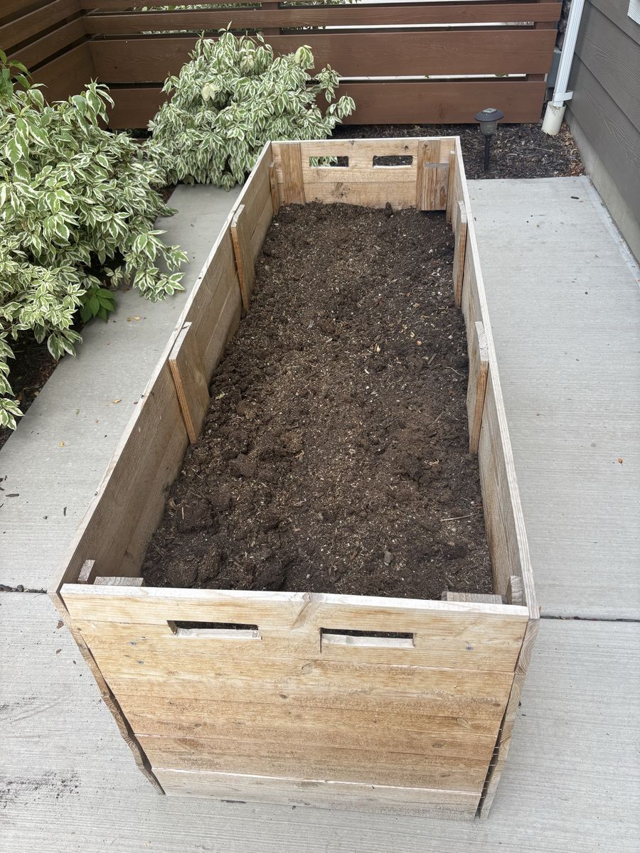 Free Planter Soil