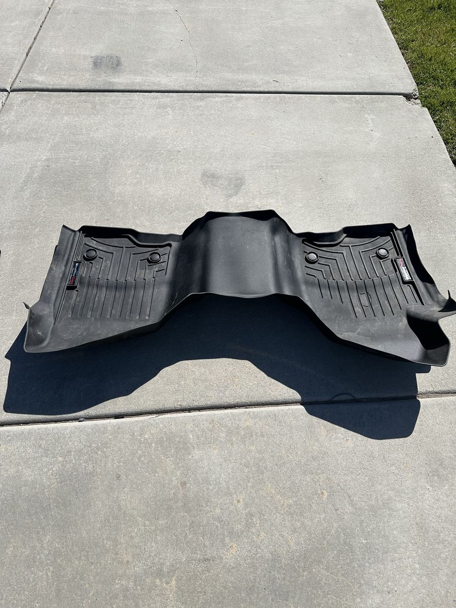 WeatherTech FloorLiners for 2019-2023 Silverado 1500 Crew Cab - Front & Rear Set (Black)