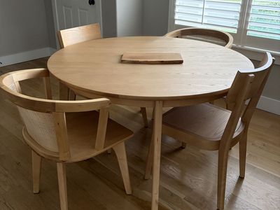 kitchen table and chairs