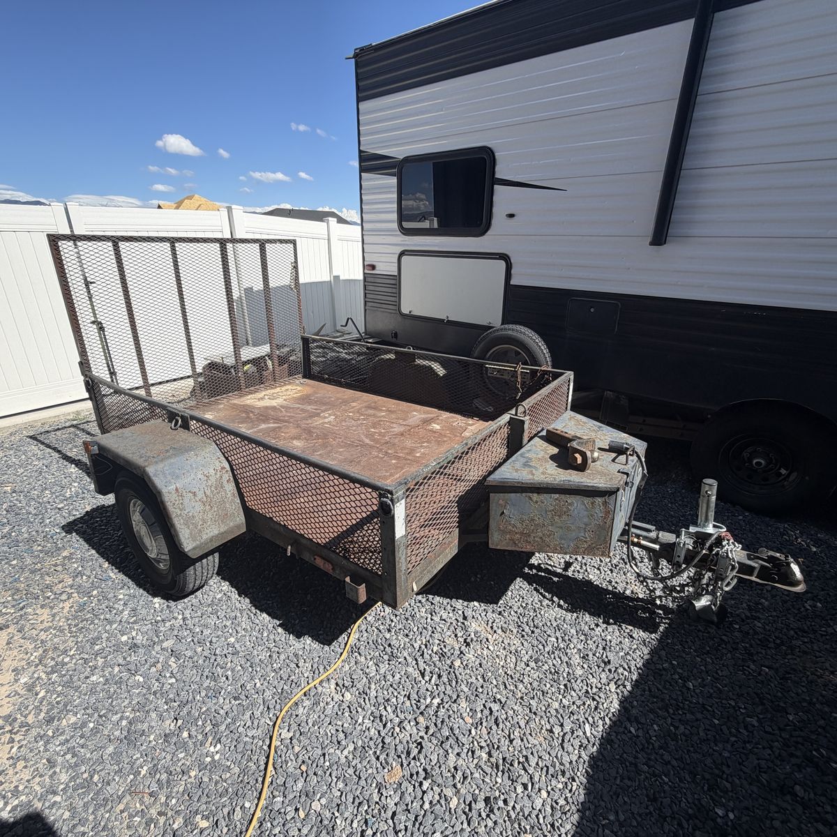 8’x6’ utility trailer