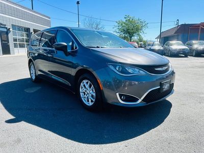 2017 Chrysler Pacifica Touring Plus