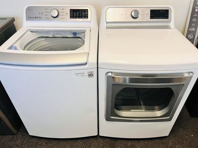 LG Super Capacity Washer And Dryer Set