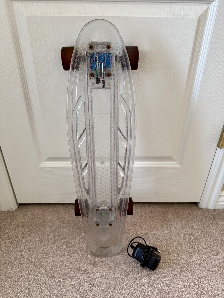 27 Inch Clear Light-Up Skateboard Longboard