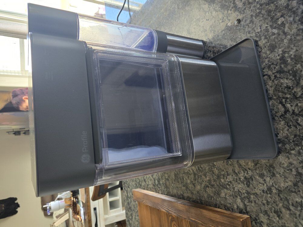 GE Profile Opal 2.0 Nugget Ice Maker W side tank T