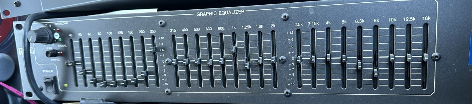27 Bands Graphic Equalize ANALOG!!!