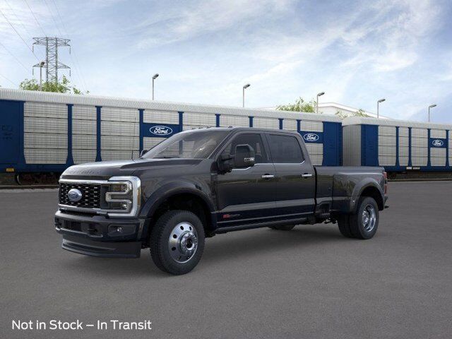 2026 Ford F-450 Super Duty Platinum