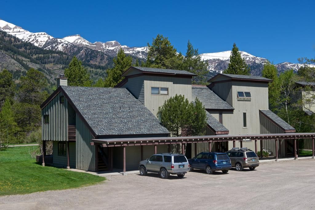Jackson Hole Condo - July 5-12 - Sleeps 7