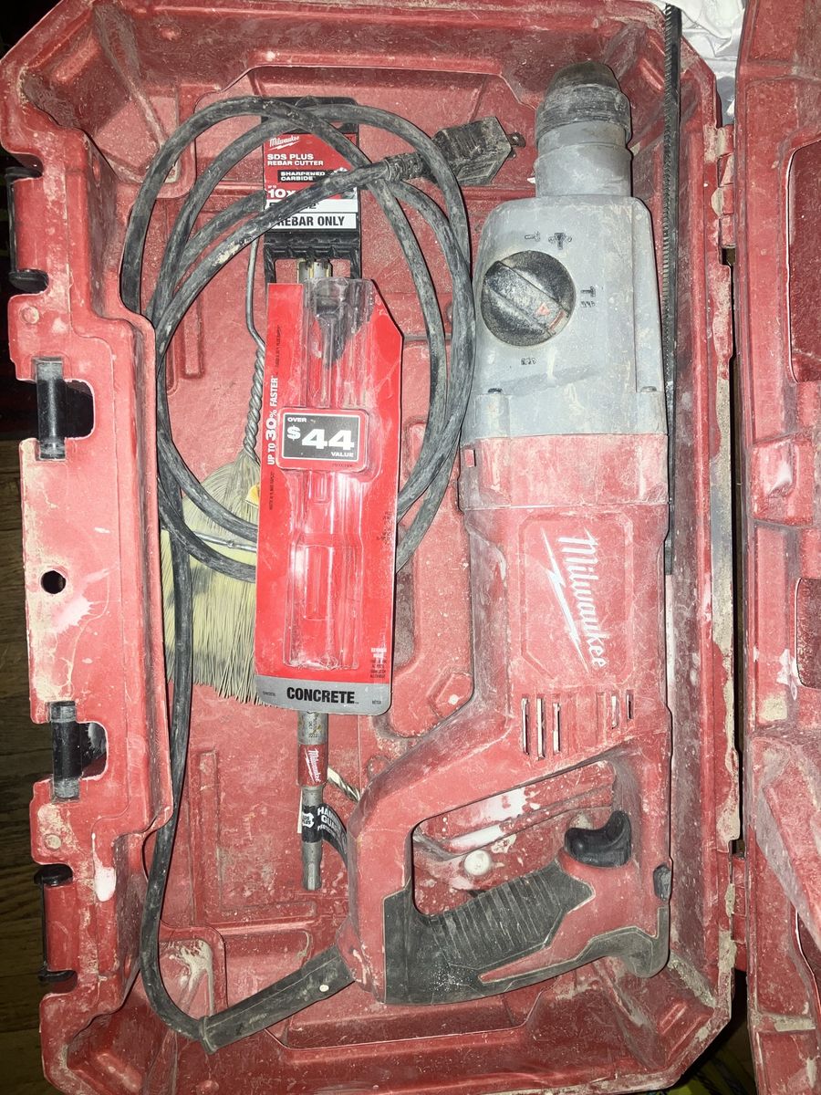 Milwaukee Corded Rotary Hammer