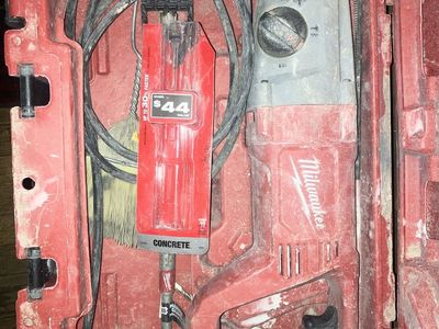 Milwaukee Corded Rotary Hammer