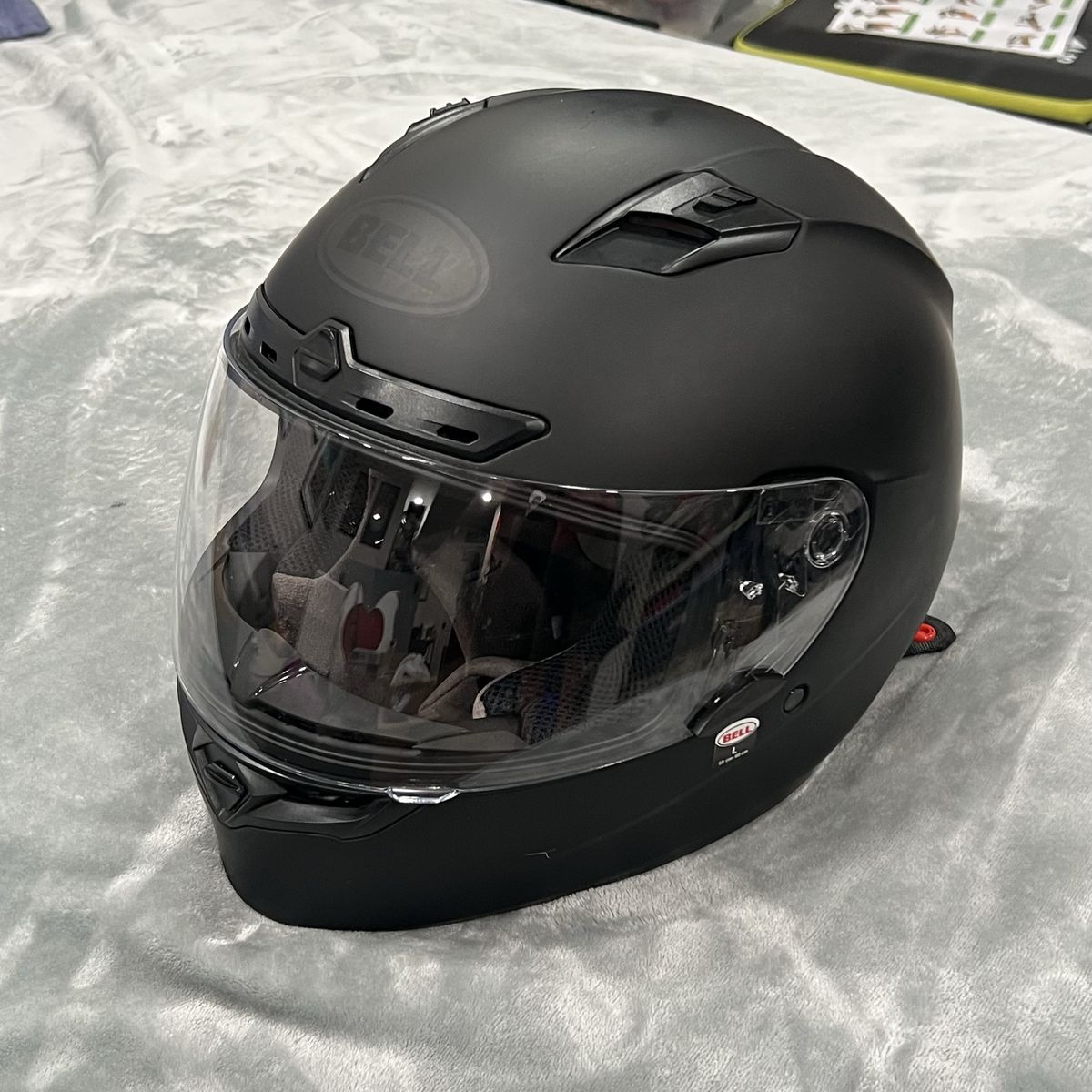 Bell Qualifier DLX - Matte Black - Size L - Motorcycle Full-Face Helmet