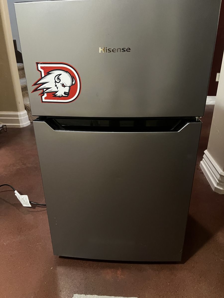 Hisense mini fridge/freezer