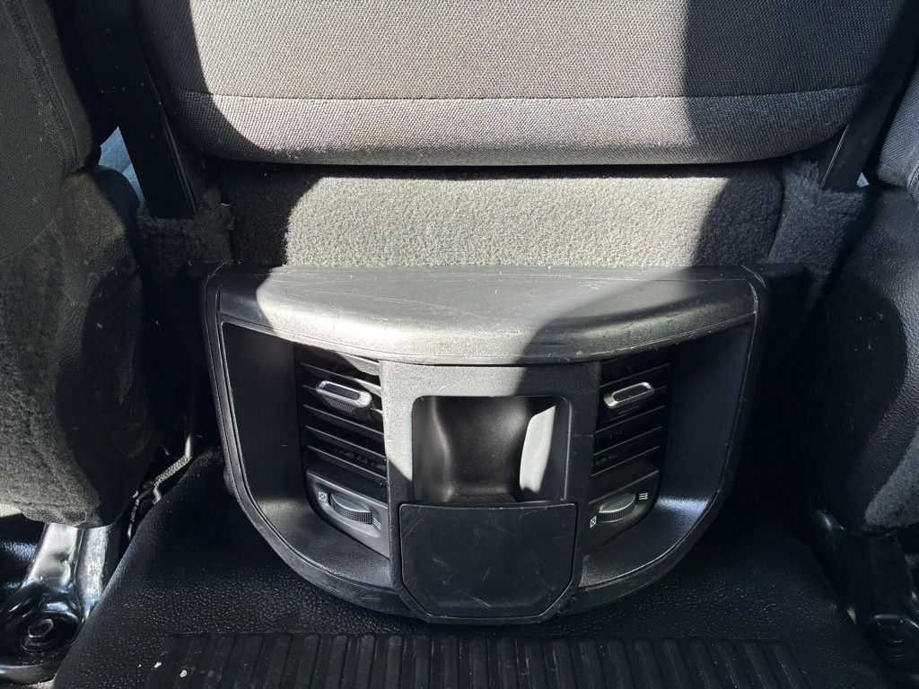 Main image 25