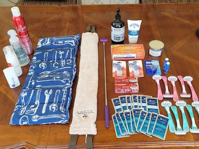 Lot of 46 Random Health and Beauty Items, Most New and Unused! Must Read Ad!