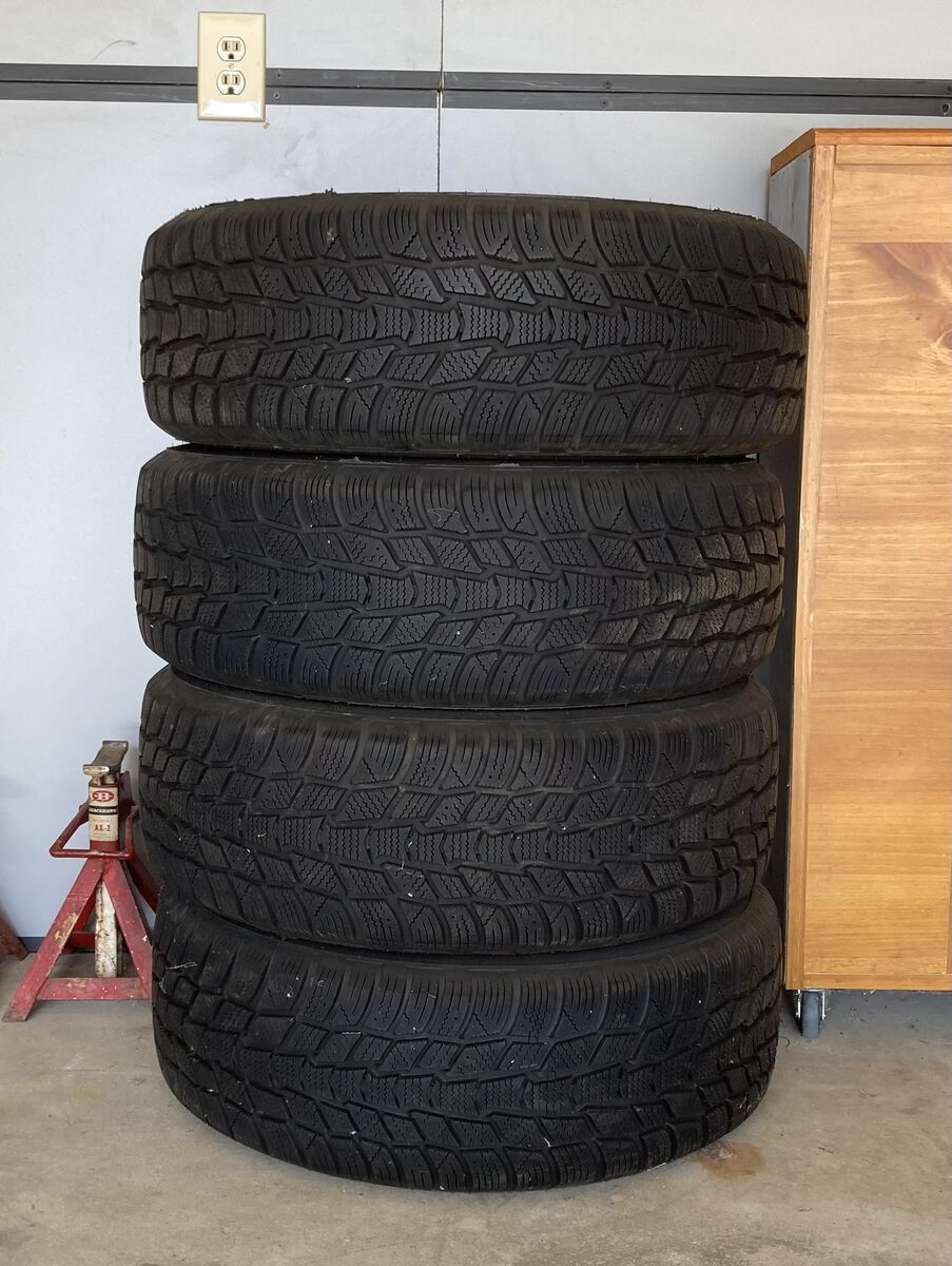 Set of 4, M&S Mastercraft Glacier Trex 215/60R16 95H tires