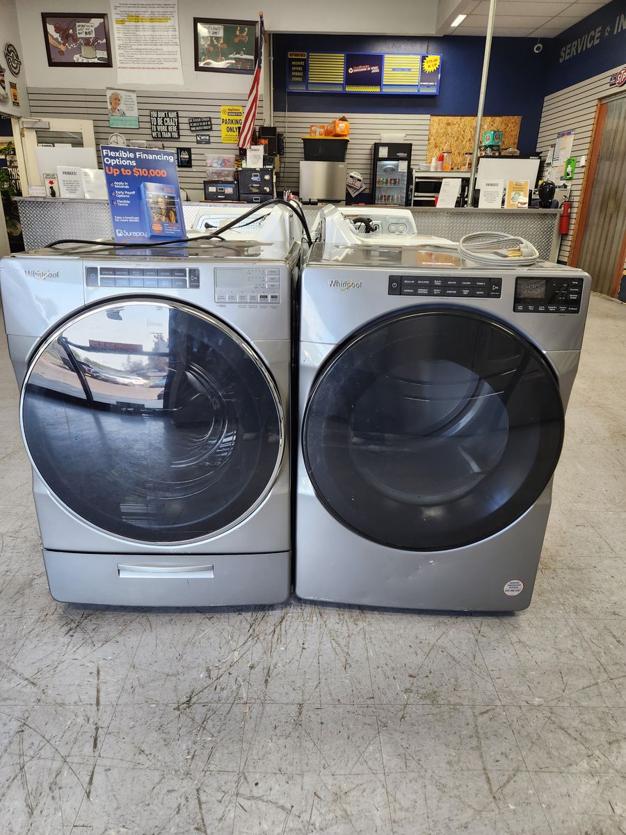 Whirlpool Front Load Washer & Electric Dryer Set - Silver, Used, Excellent Condition