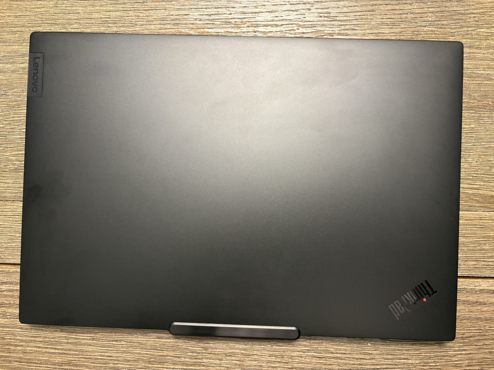 Lenovo ThinkPad P1 Gen 7 – RTX 4070 • Ultra 7 165H • 32GB RAM • 1TB SSD • OLED