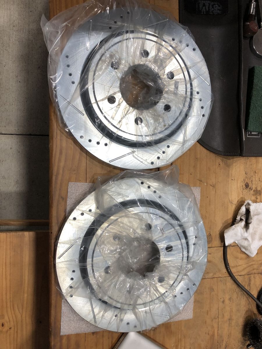 Brand New 2015-2017 Ford F150 Powerstop High Performance Drilled and Slotted Rear Rotors (Elec. Brake)