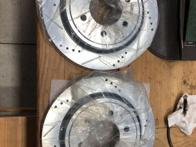 Brand New 2015-2017 Ford F150 Powerstop High Performance Drilled and Slotted Rear Rotors (Elec. Brake)