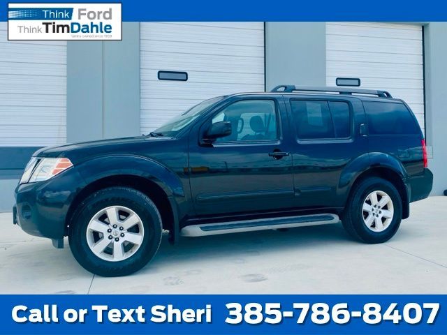 2010 Nissan Pathfinder SE