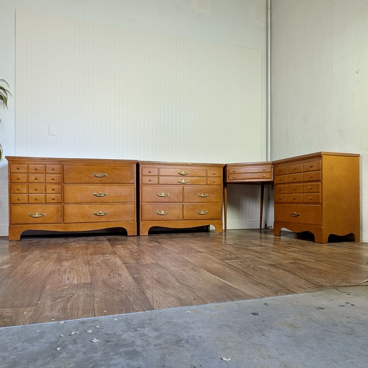 Main image 11
