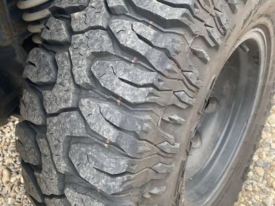 31x10.50 R15 Toyota Tacoma 4runner Chevy