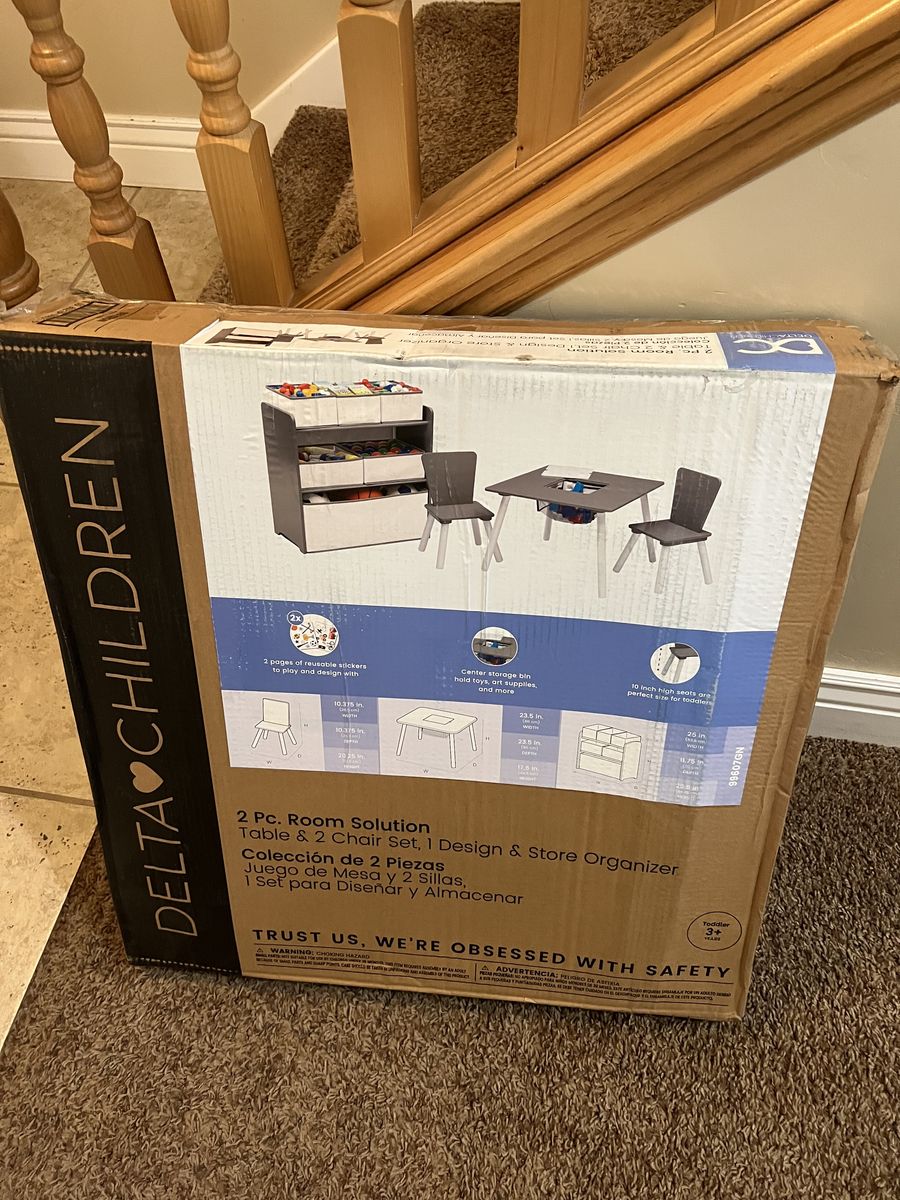 NEW: Delta Children 4-Piece Bedroom Playroom 