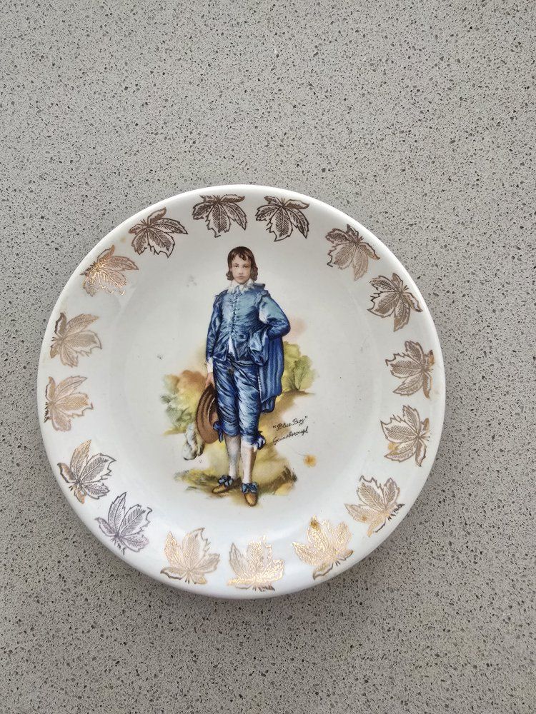 Wood & Sons Burslem England "Blue Boy" Small Decorative Plate with Gold Leaf Trim