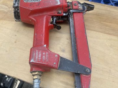 Haubold pneumatic Stapler Gun