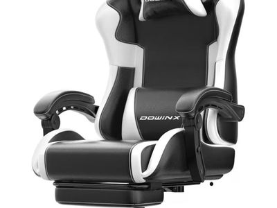 Brand new Dowinx Gaming Chair with Footrest