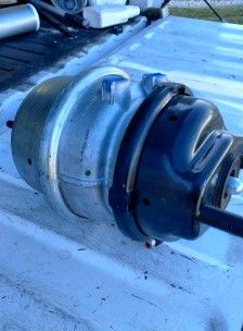 disk brake calipper chamber for tractor or trailer