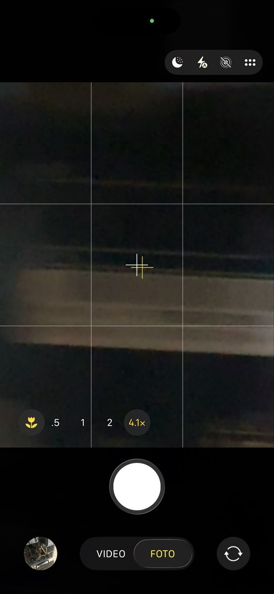 Main image 10