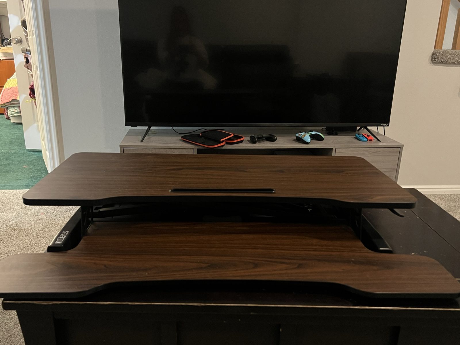 Standing desk topper
