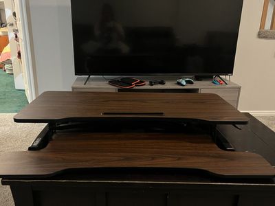 Standing desk topper