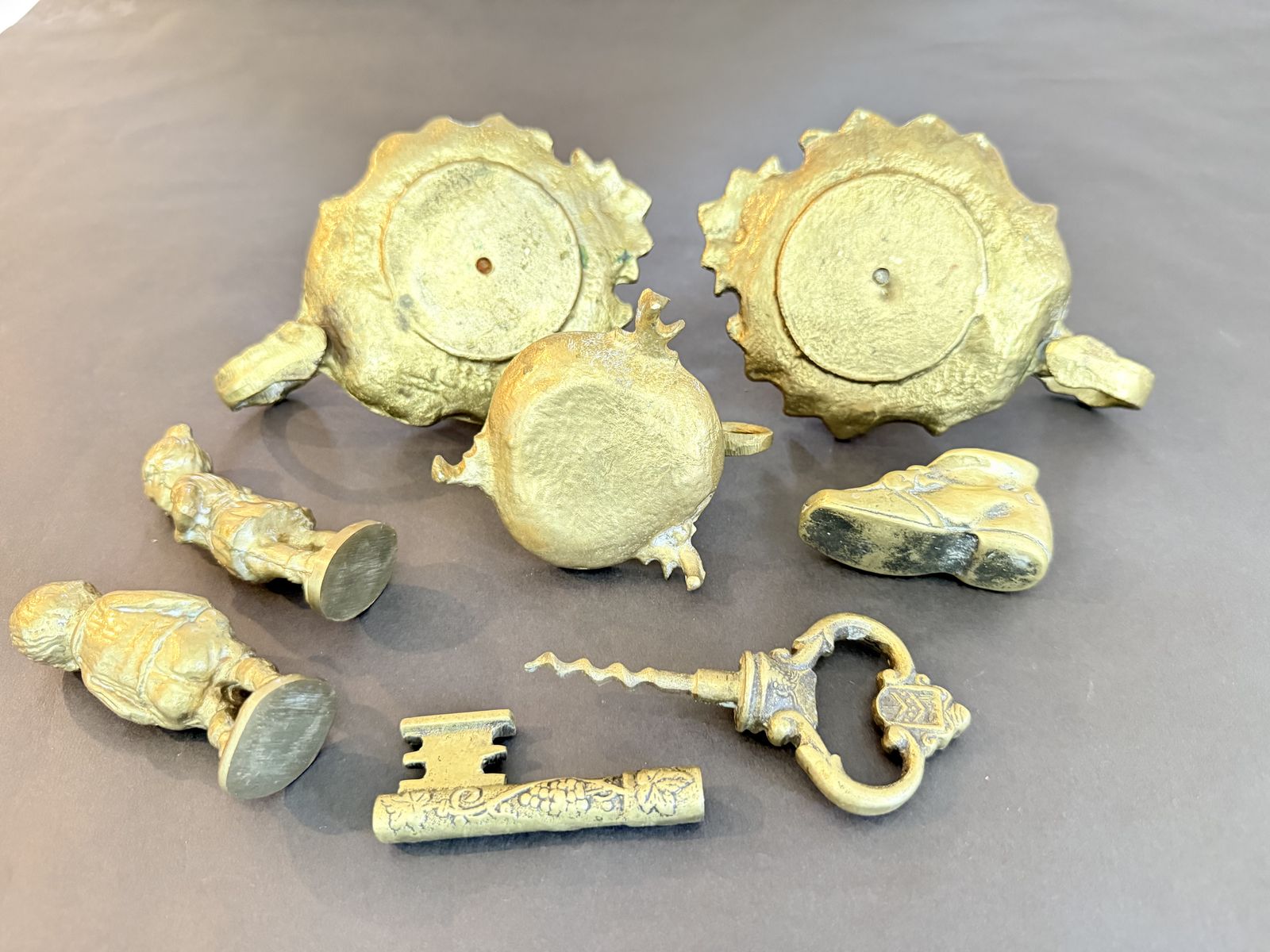 Main image 10