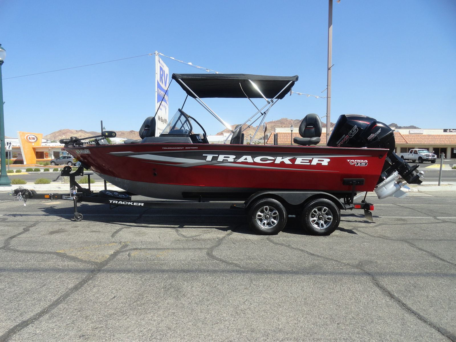 2025 Tracker Targa V-19 WT Tournament Edition
