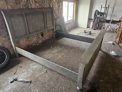 bed frame king size
