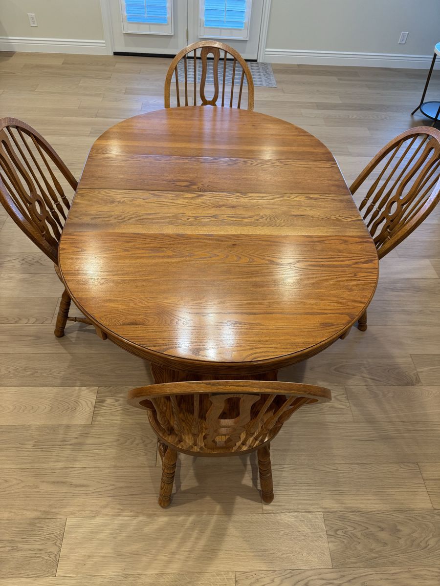 Oak Table