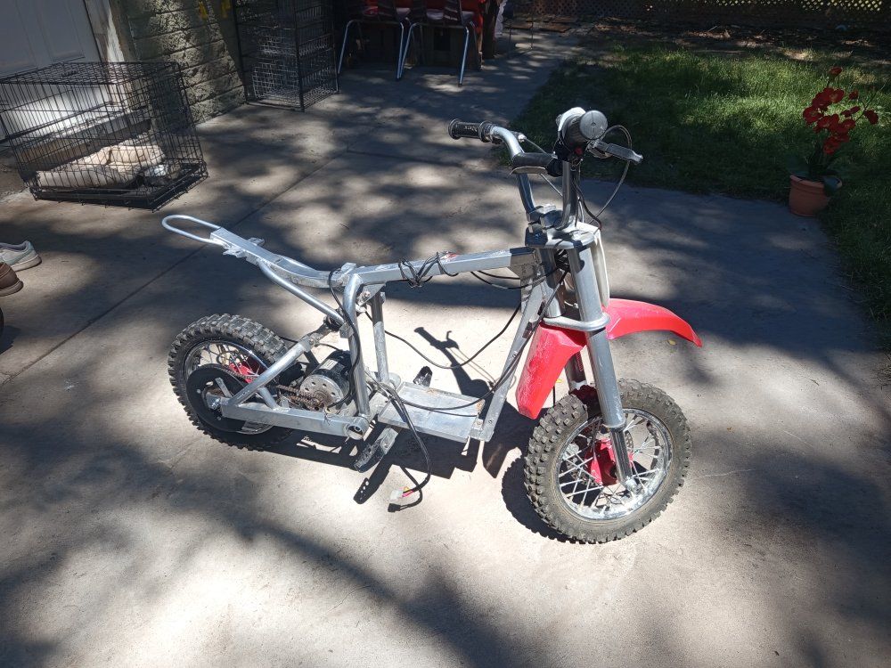 Razor SX500 frame with motor