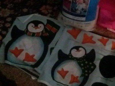2 PENGUINS TO SEW PLUS 32 OUNCES OF STUFFING