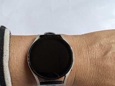 Samsung Galaxy 5 Watch (40mm) Smaller Screen