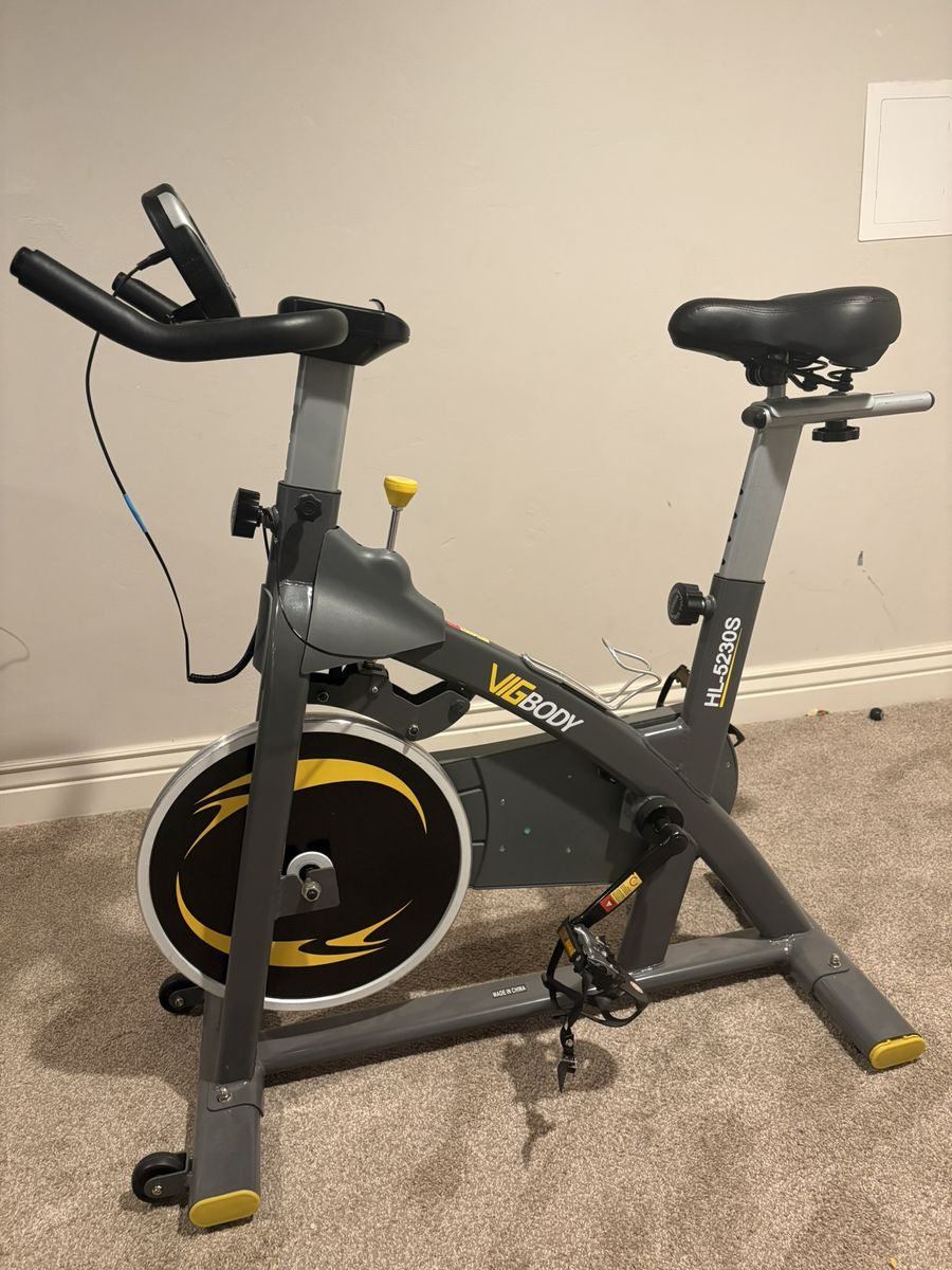 Spin Bike - Stationary Exercise Bike