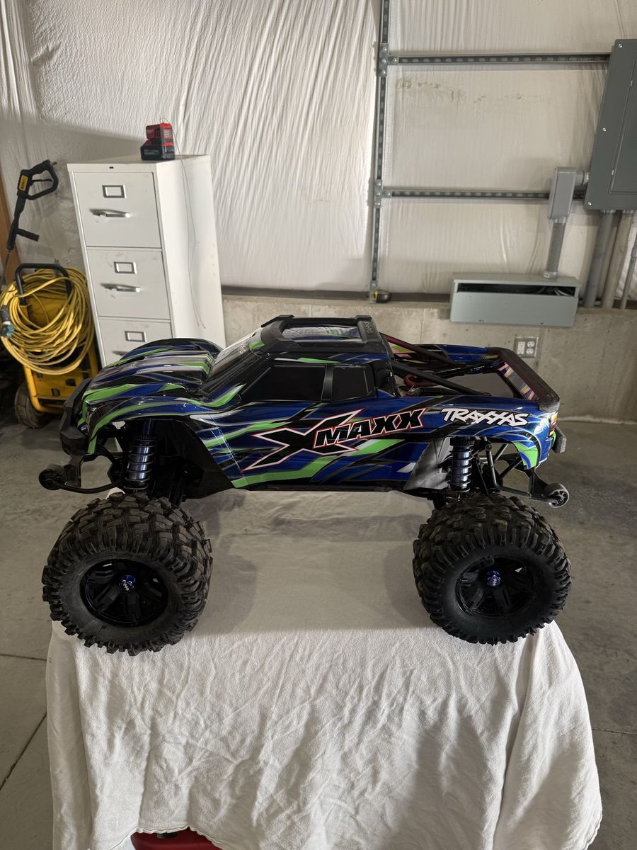 Traxxas X Maxx 8s