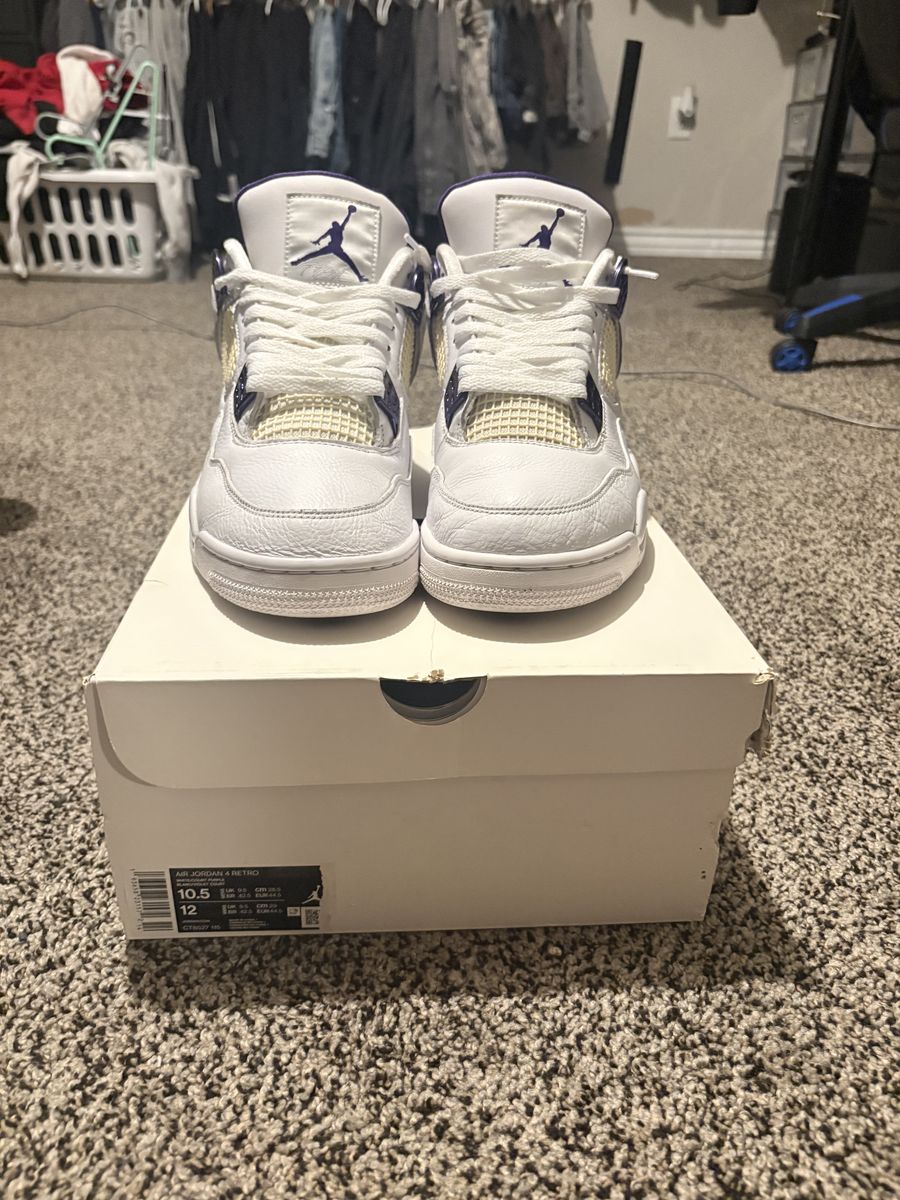 Jordan 4 Purple Metallic