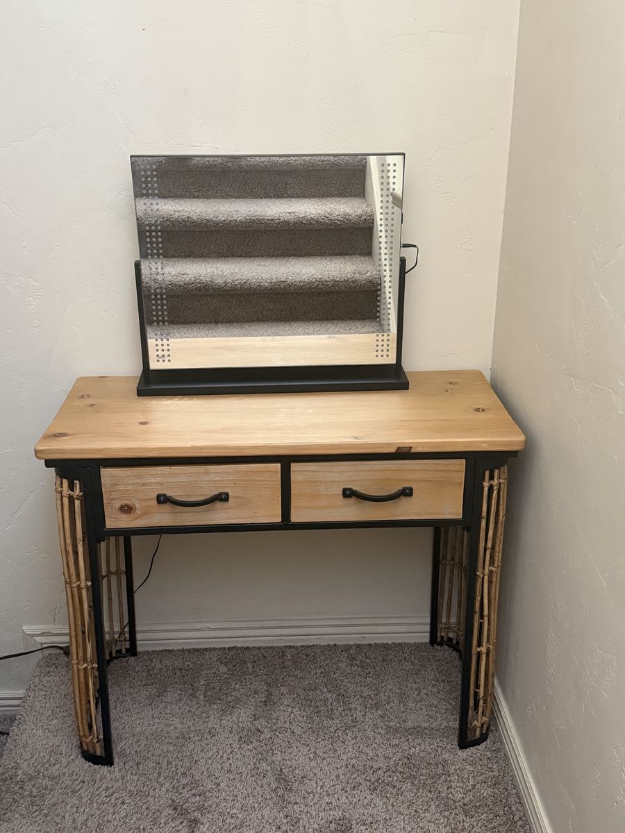 Wooden Vanity Desk with 2 Drawers and Rattan Sides