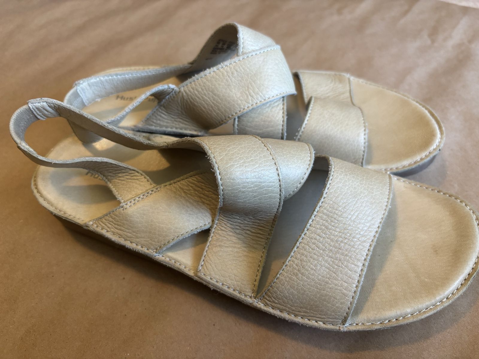 Hush Puppies Leather Strap Sandals Beige Size 9