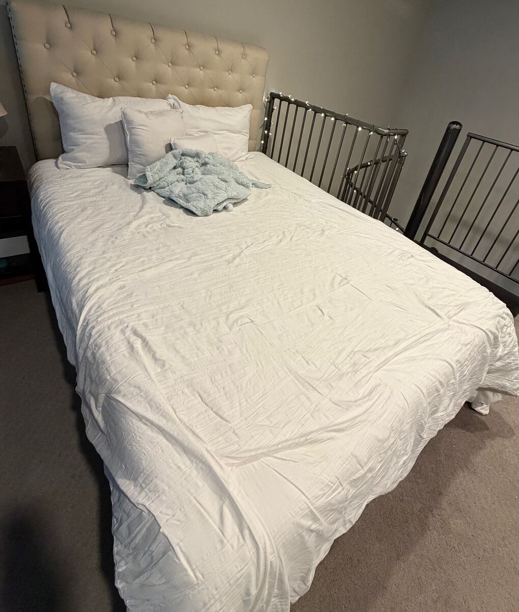 Full-size Quilted Cream Bed Frame + Full-size box spring + Queen-size Cool Gel foam mattress