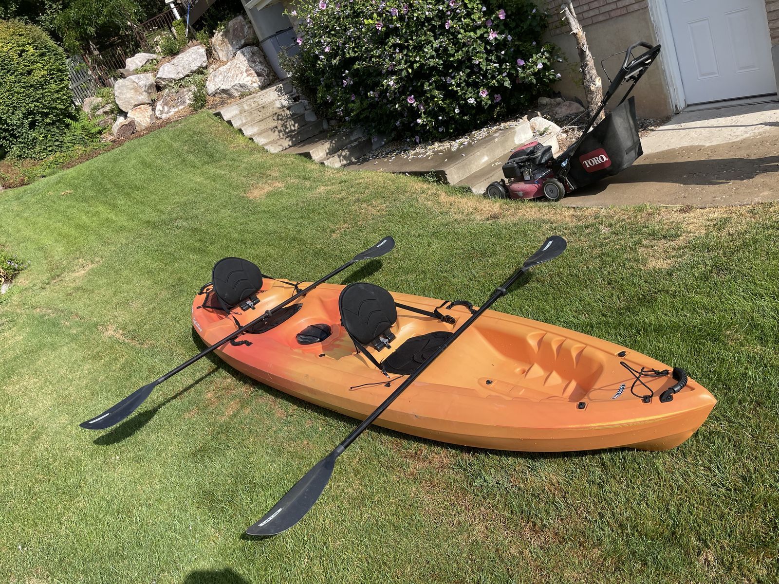 Lifetime 2-person Spitfire Kayak with Two Oars