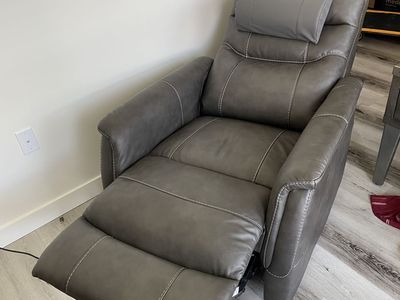 Electric Recliner